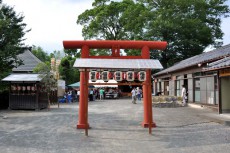 赤城神社の境内