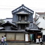 山崎美術館前