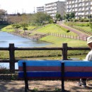 ベンチでのんびり