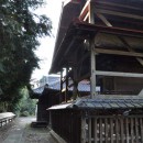 鴨田八幡神社 本殿と拝殿