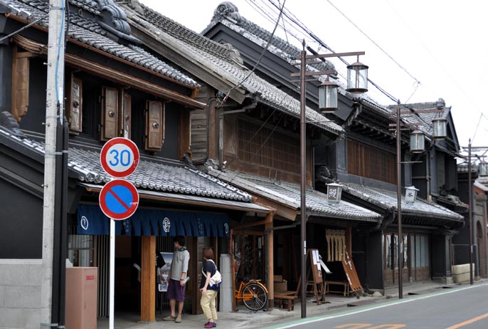 仲町の町並み